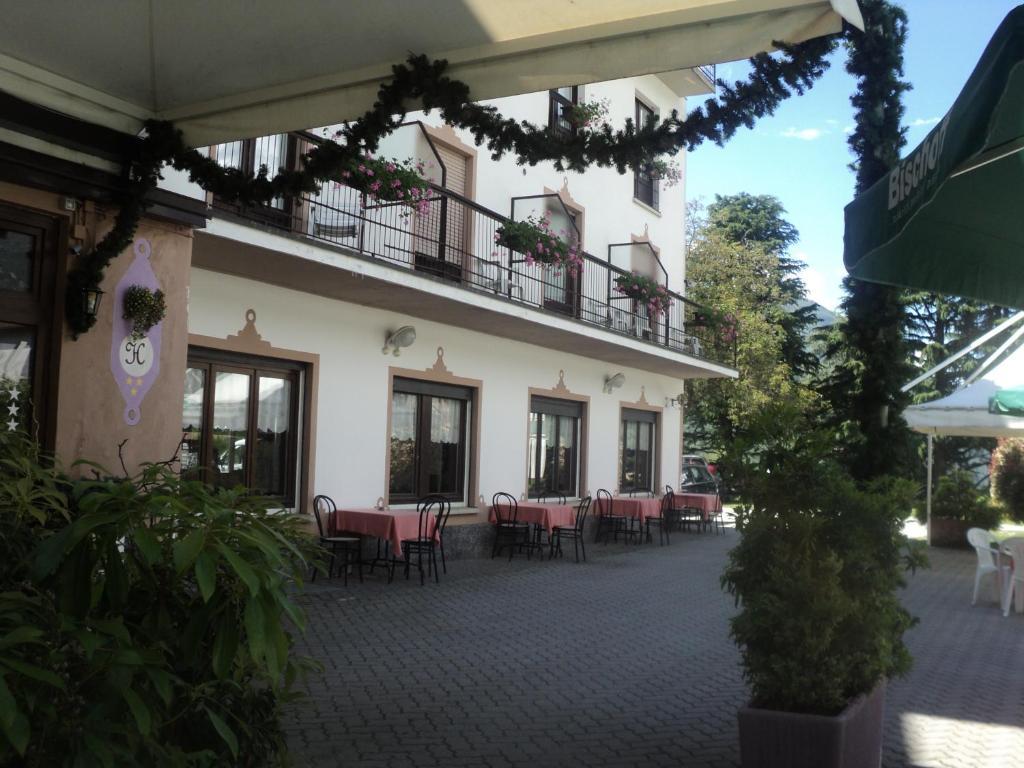 Albergo Del Cacciatore 크레메노 외부 사진