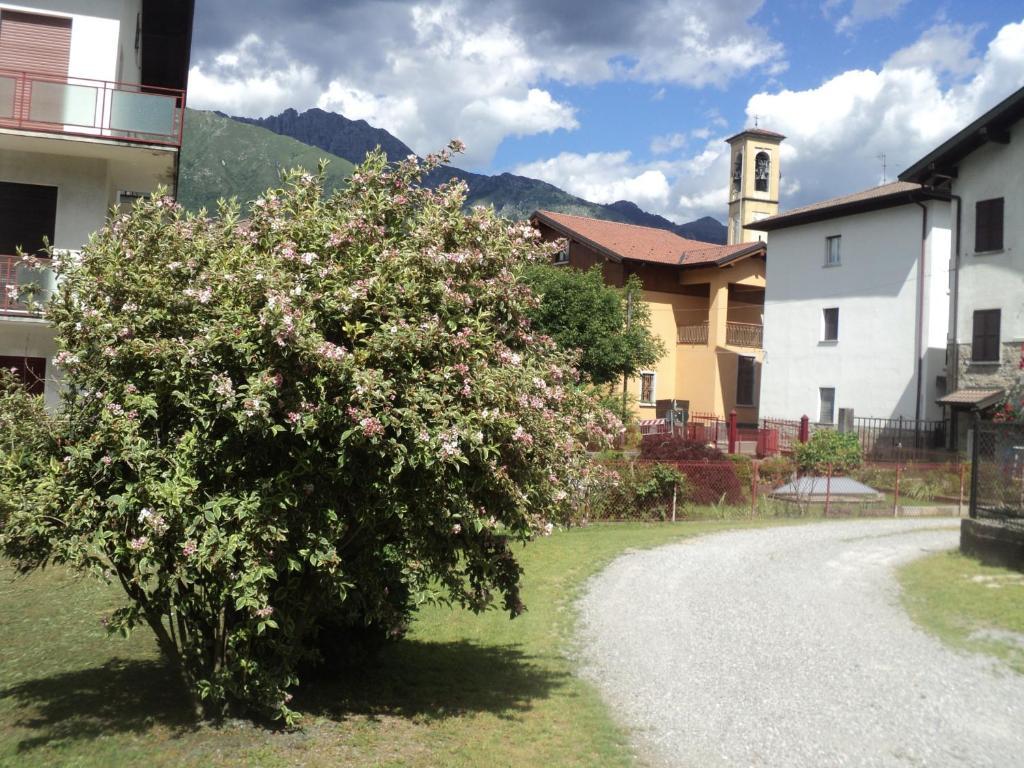 Albergo Del Cacciatore 크레메노 외부 사진